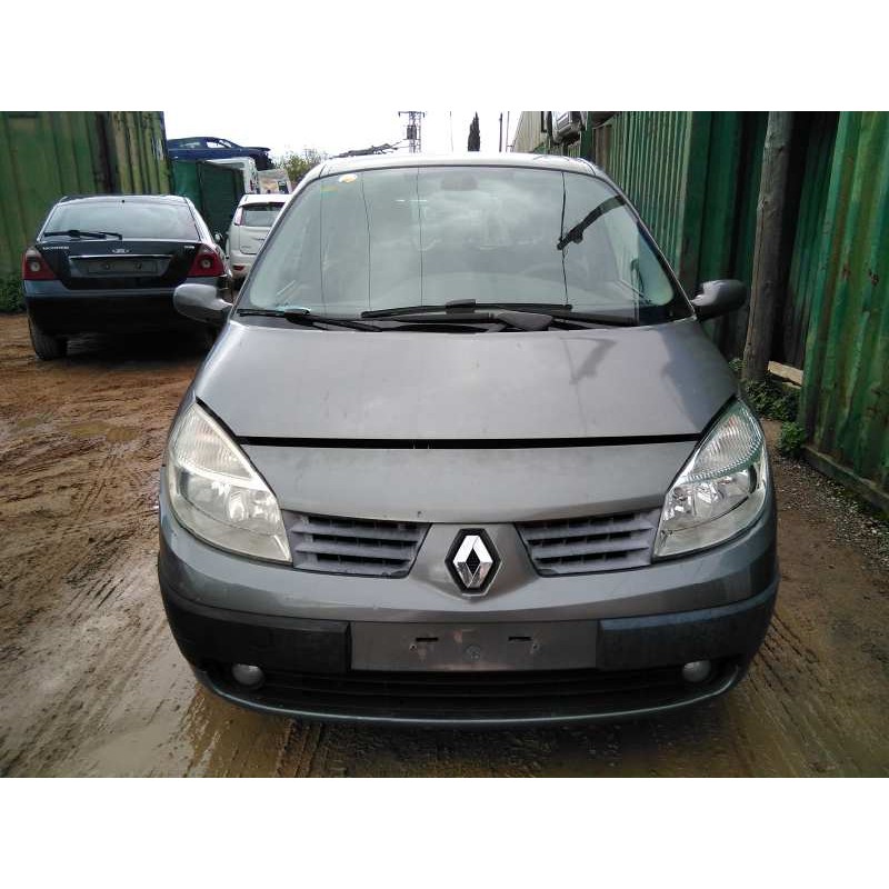 renault scenic ii del año 2004