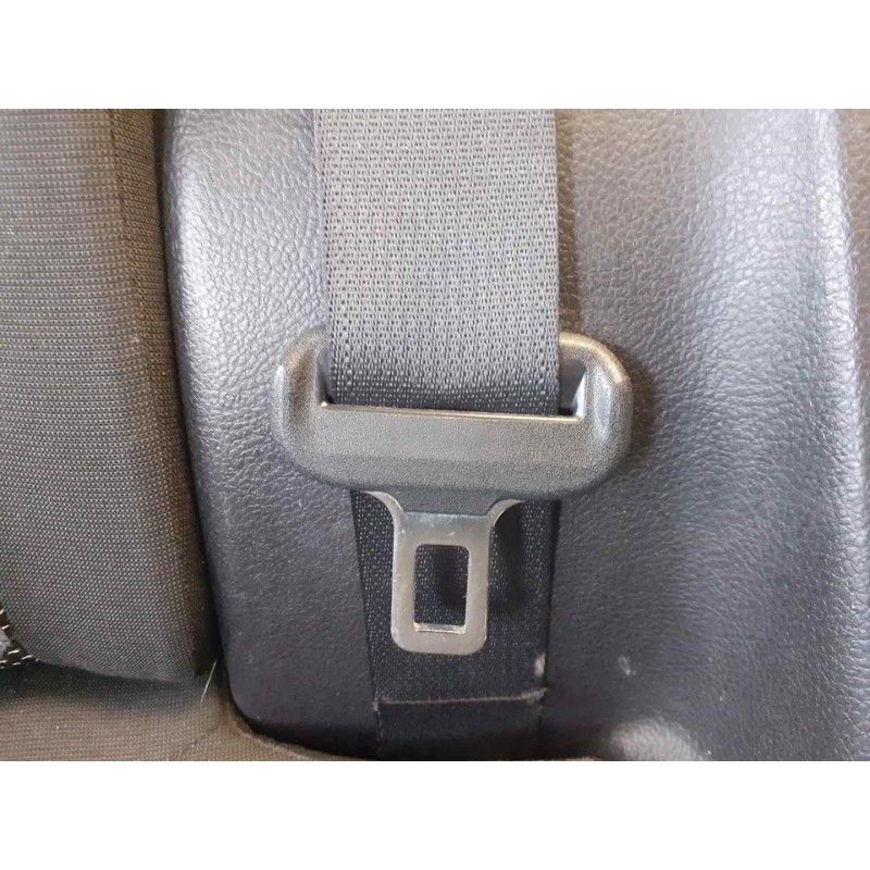 Recambio de cinturon seguridad trasero izquierdo para toyota auris hybrid active referencia OEM IAM   