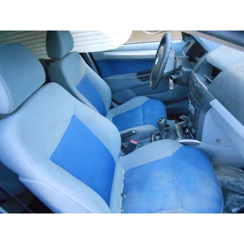 opel astra h berlina del año 2005