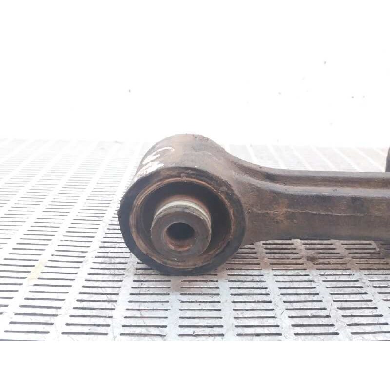 Recambio de brazo suspension inferior delantero izquierdo para kia carnival 2.9 turbodiesel cat referencia OEM IAM 2