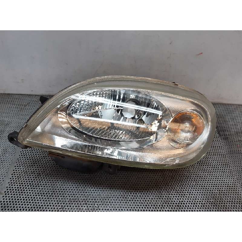 Recambio de faro izquierdo para citroën saxo 1.4 sx referencia OEM IAM 6