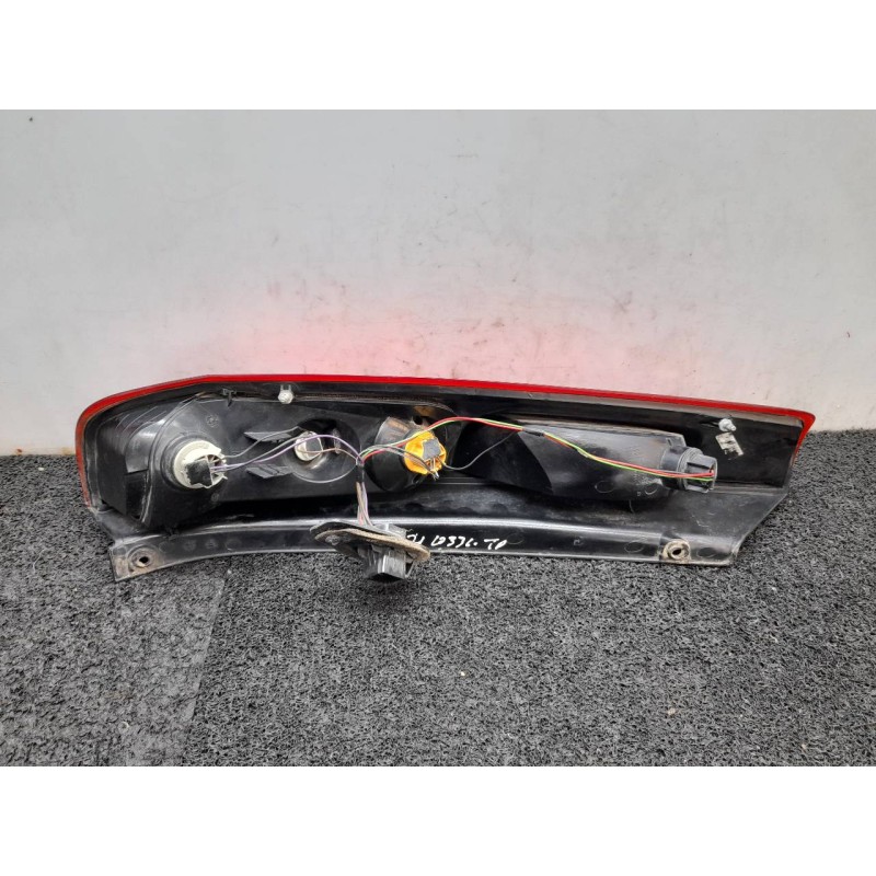 Recambio de piloto trasero derecho para ford fiesta (cbk) newport referencia OEM IAM - Negro 2