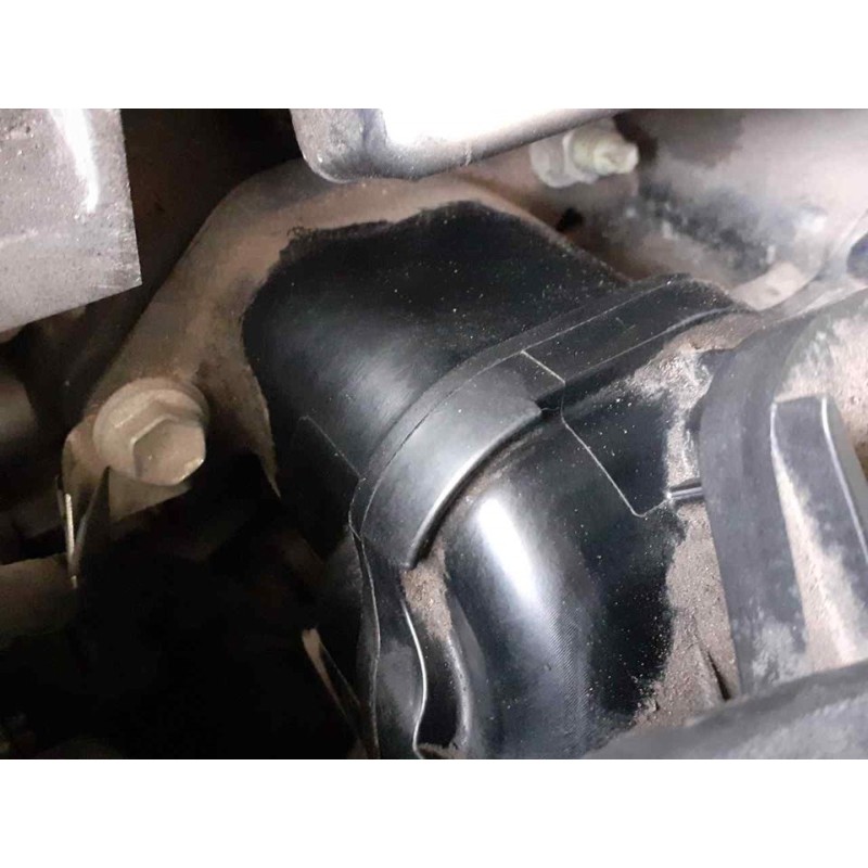Recambio de colector admision para toyota auris hybrid active referencia OEM IAM   