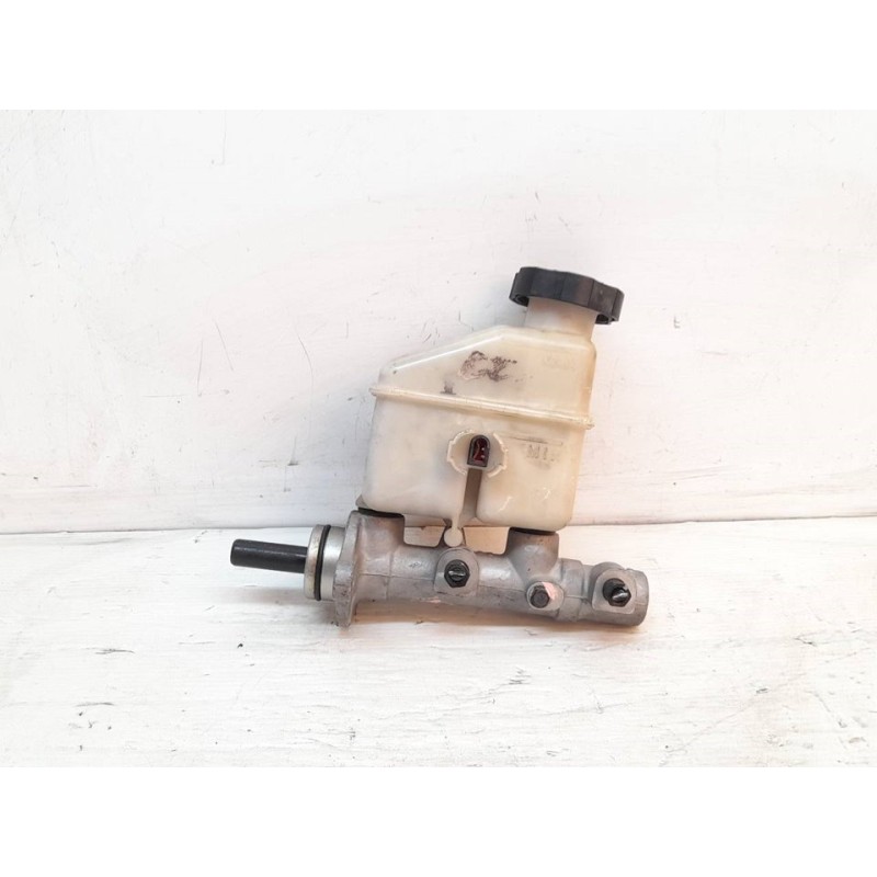 Recambio de bomba freno para hyundai i30 1.6 crdi cat referencia OEM IAM DLJE  