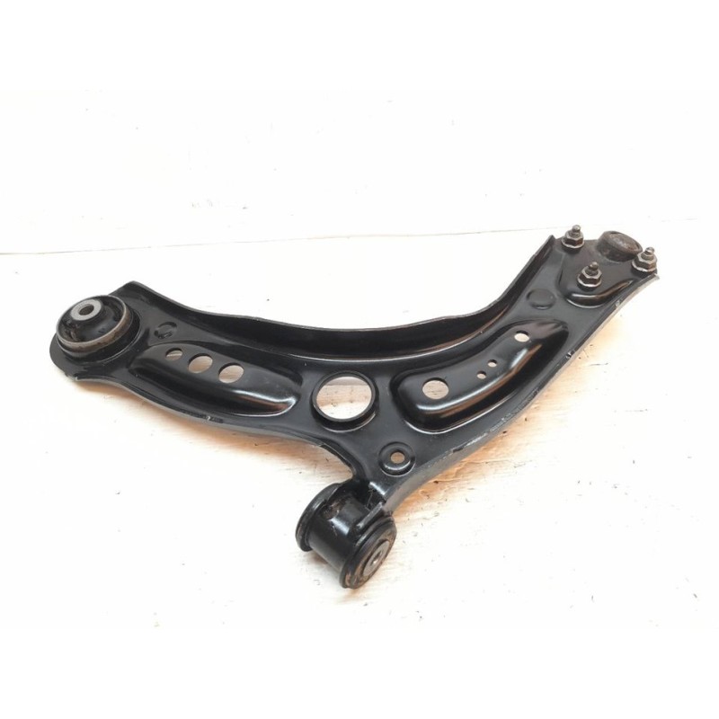Recambio de brazo suspension delantero derecho para audi a3 sportback (8va) attraction referencia OEM IAM 5Q0407152J - Blanco 3