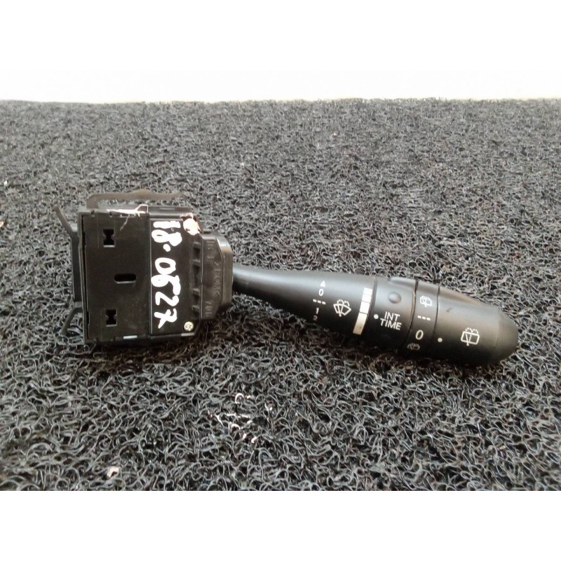 Recambio de mando limpia para mitsubishi colt berlina 3 (cz) 1.3 atlantis referencia OEM IAM 0363T63  
