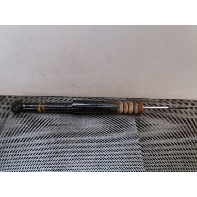 Recambio de amortiguador trasero derecho para hyundai getz (tb) 1.3 básico referencia OEM IAM   