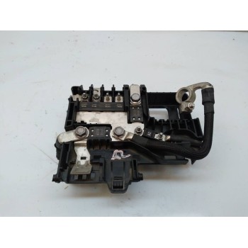 CAJA RELES / FUSIBLES 13491093 