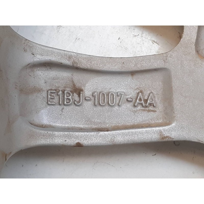 Recambio de llanta para ford fiesta (ccn) trend referencia OEM IAM E1BJ1007AA 2