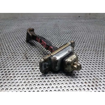 RETENEDOR PUERTA DELANTERA IZQUIERDA 