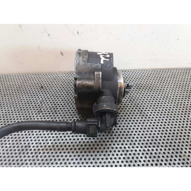 Recambio de depresor freno / bomba vacio para citroën berlingo first combi 1,6 hdi 75 sx referencia OEM IAM D1562A01095 - Blanco 2