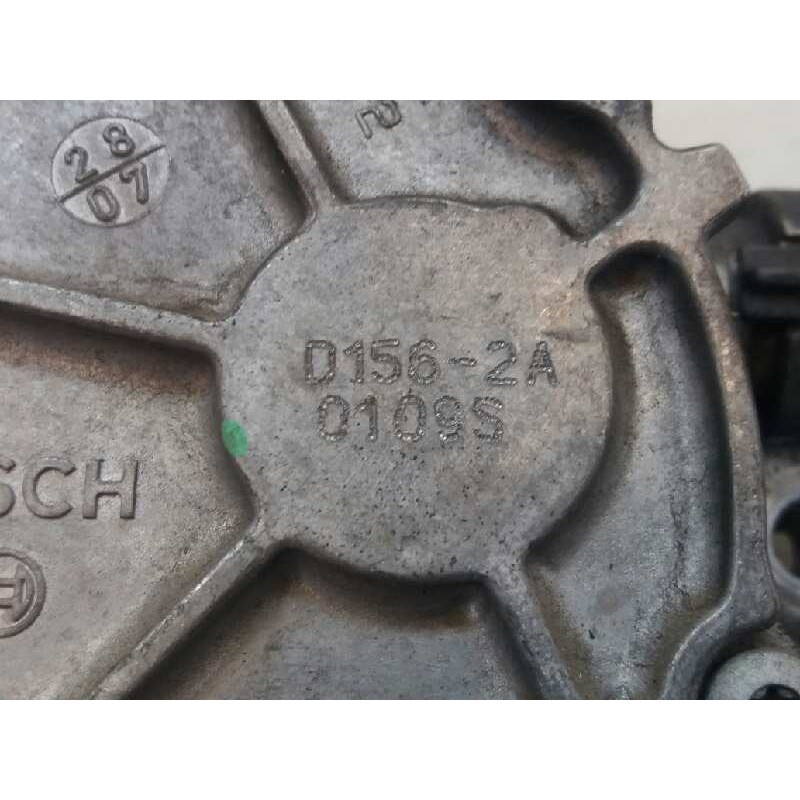 Recambio de depresor freno / bomba vacio para citroën berlingo first combi 1,6 hdi 75 sx referencia OEM IAM D1562A01095 - Blanco 3