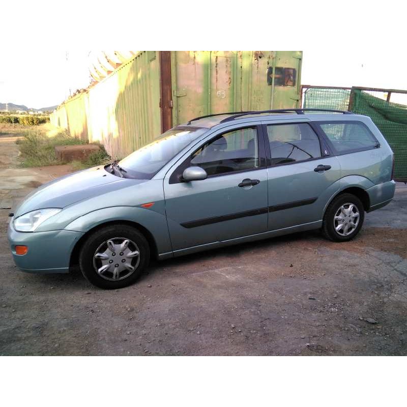 ford focus turnier (cak) del año 2001