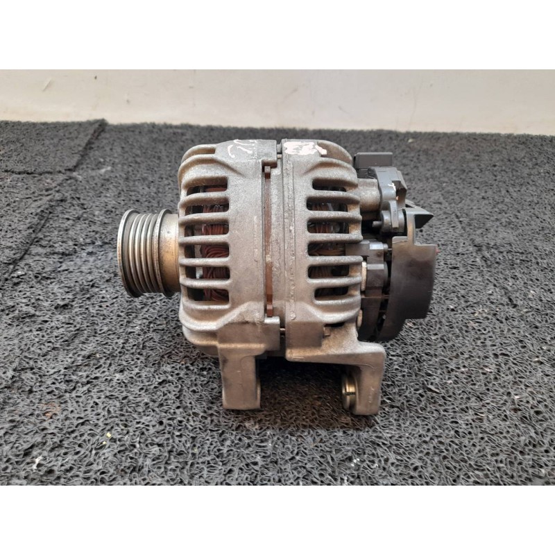 Recambio de alternador para opel zafira b cosmo referencia OEM IAM 0124425020 55556067 