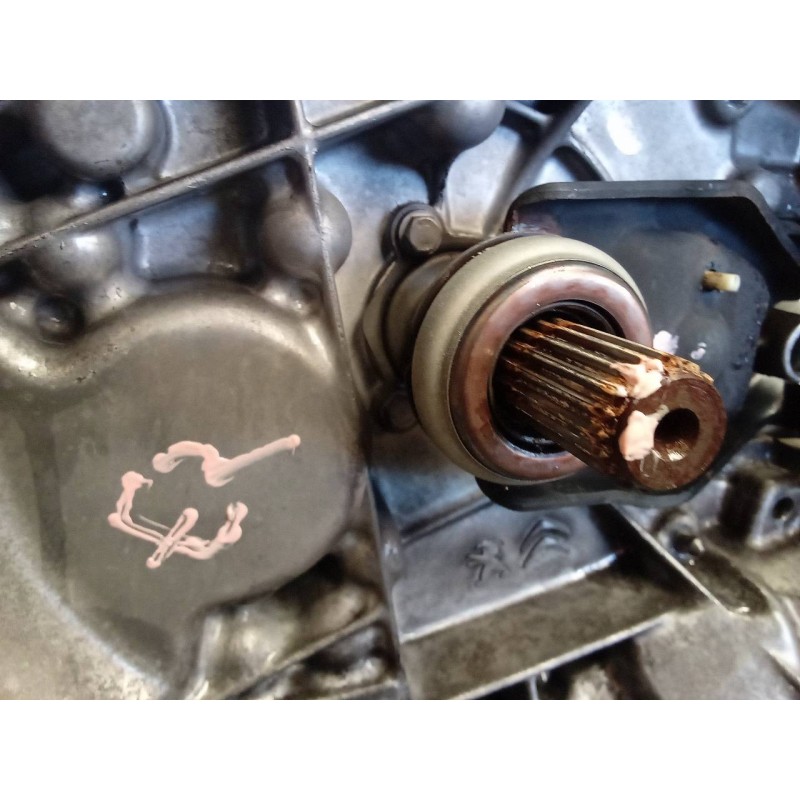 Recambio de caja cambios para peugeot 208 style referencia OEM IAM 20CR03 3