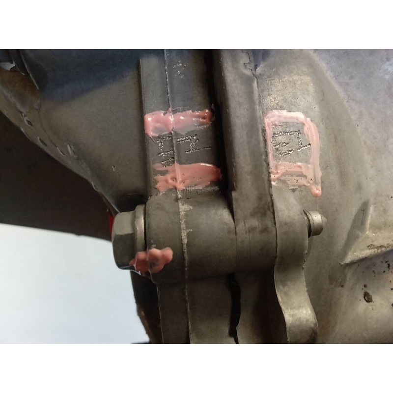 Recambio de caja cambios para peugeot 208 style referencia OEM IAM 20CR03 4