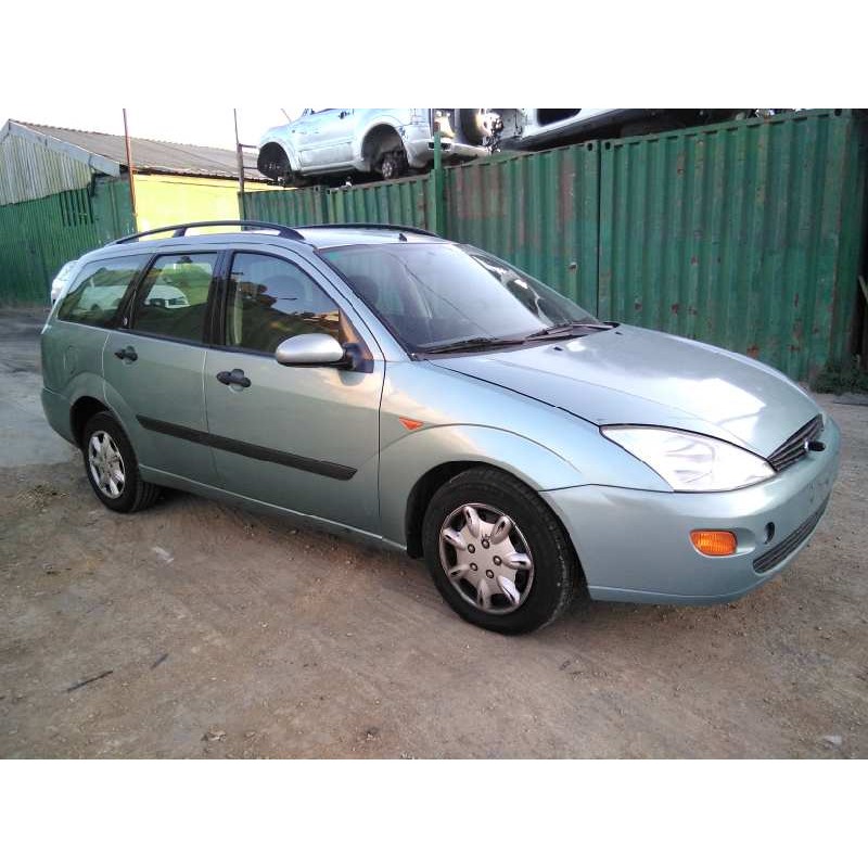 ford focus turnier (cak) del año 2001