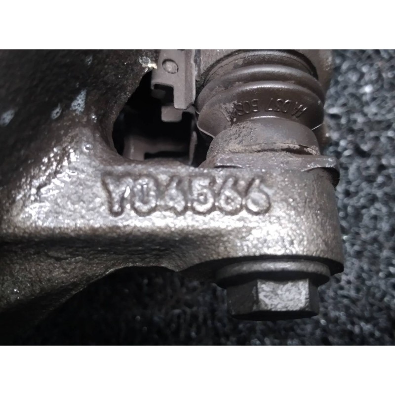 Recambio de pinza de freno delantera derecha para peugeot 3008 active referencia OEM IAM Y04566  BOSCH - Negro 2