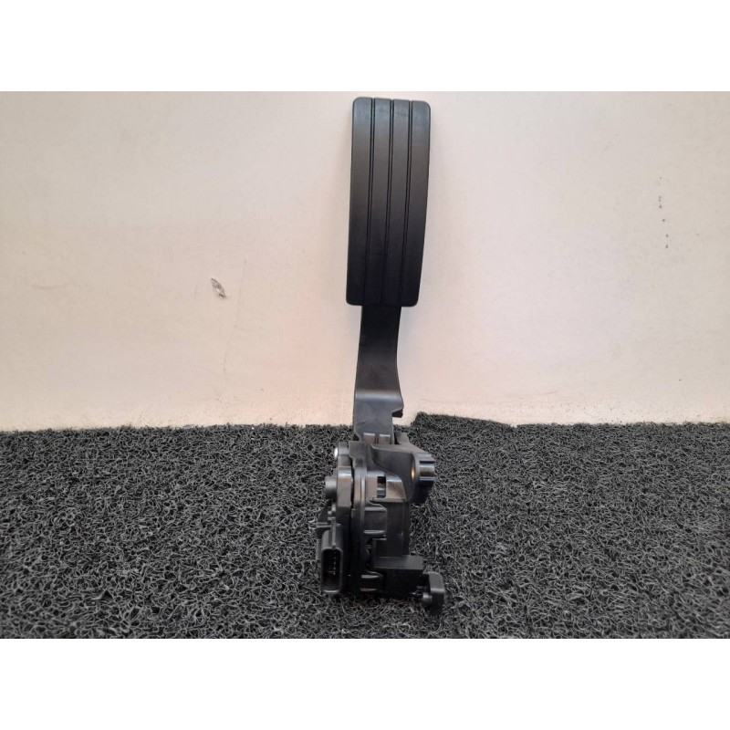 Recambio de potenciometro pedal para renault clio iv authentique referencia OEM IAM 180029347RC  