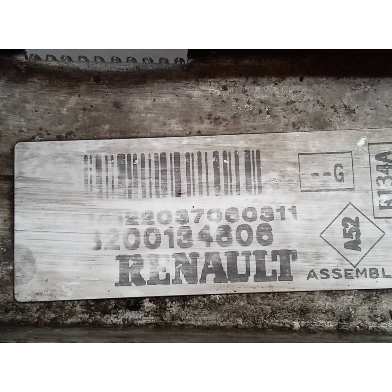 Recambio de radiador agua para renault clio iii pack dynamique referencia OEM IAM 8200134606 - Blanco 2