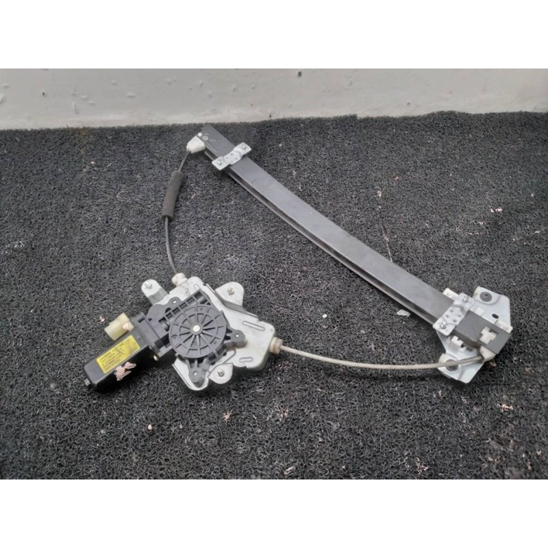 Recambio de elevalunas delantero derecho para kia picanto 1.1 emotion referencia OEM IAM 9882007101  