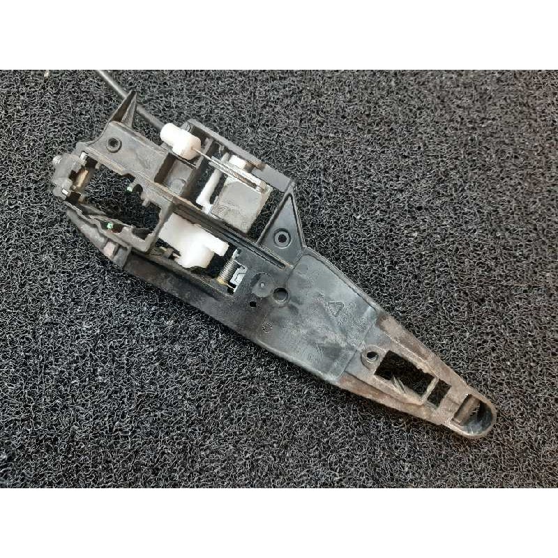 Recambio de cerradura puerta trasera derecha para peugeot 208 style referencia OEM IAM 7