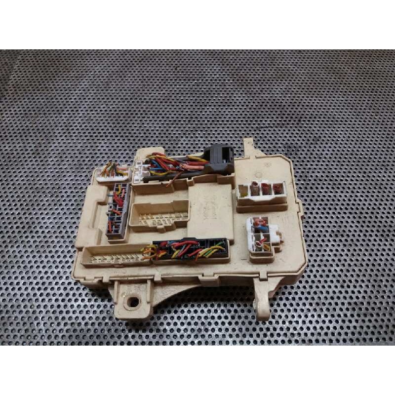 Recambio de caja reles / fusibles para hyundai i30 1.6 crdi cat referencia OEM IAM 919501H5101009604005  