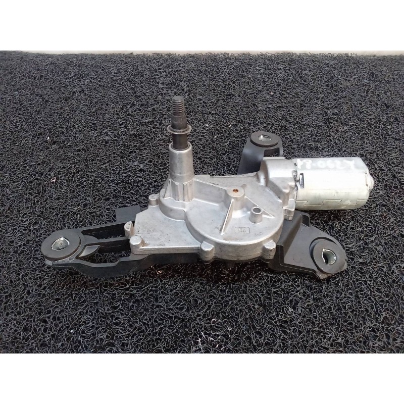 Recambio de motor limpia trasero para mitsubishi colt berlina 3 (cz) 1.3 atlantis referencia OEM IAM 0390201802  BOSCH