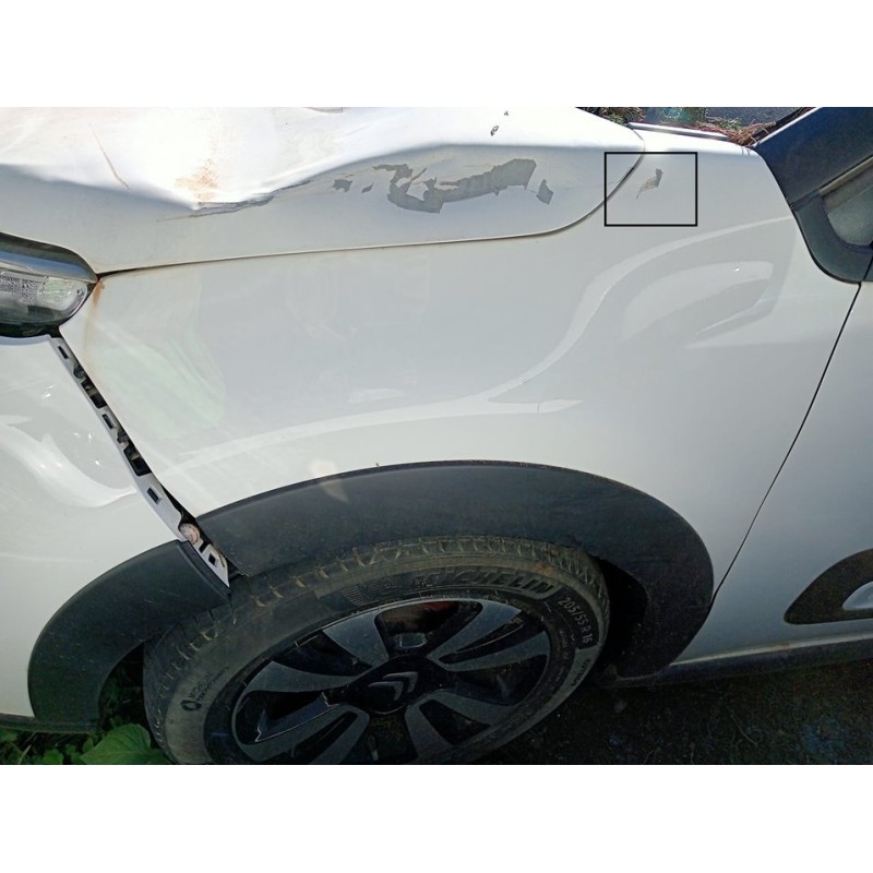 Recambio de aleta delantera izquierda para citroën c3 feel pack referencia OEM IAM   