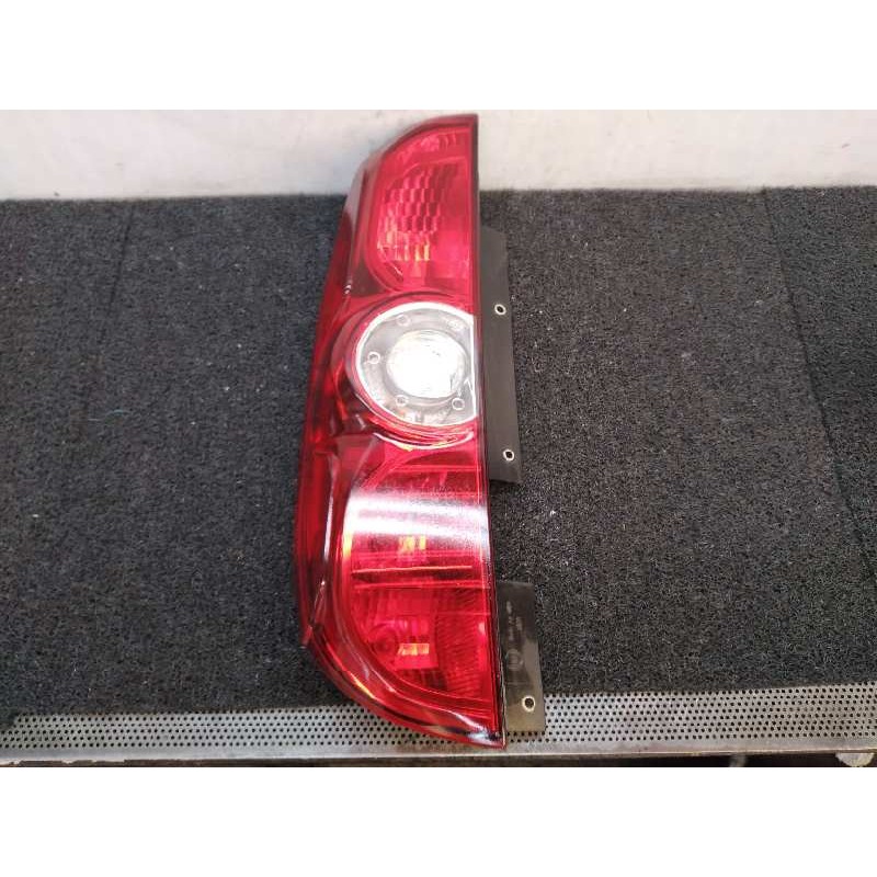 Recambio de piloto trasero izquierdo para fiat doblo emotion referencia OEM IAM   