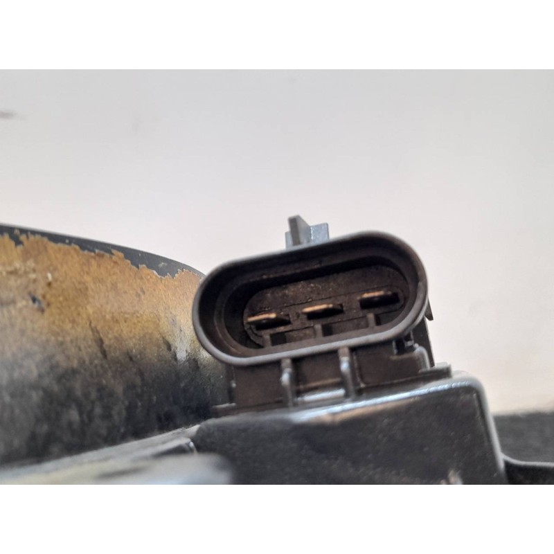 Recambio de electroventilador para opel zafira b cosmo referencia OEM IAM 0130303314 13205947 BOSCH - Negro 4