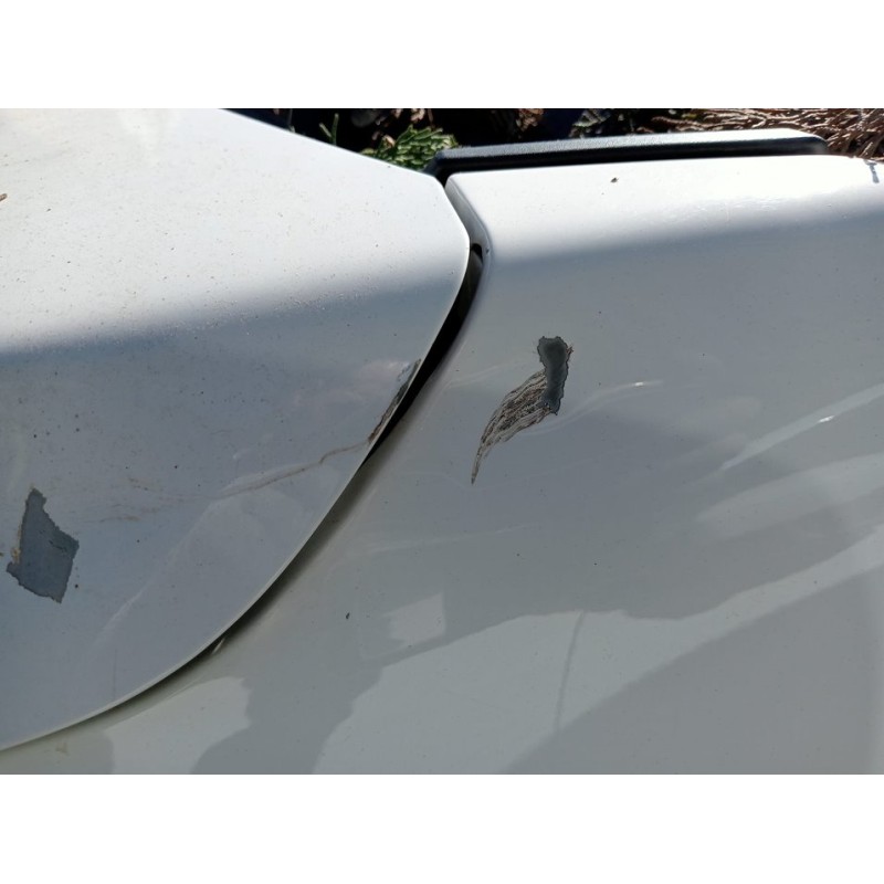 Recambio de aleta delantera izquierda para citroën c3 feel pack referencia OEM IAM - Blanco 2