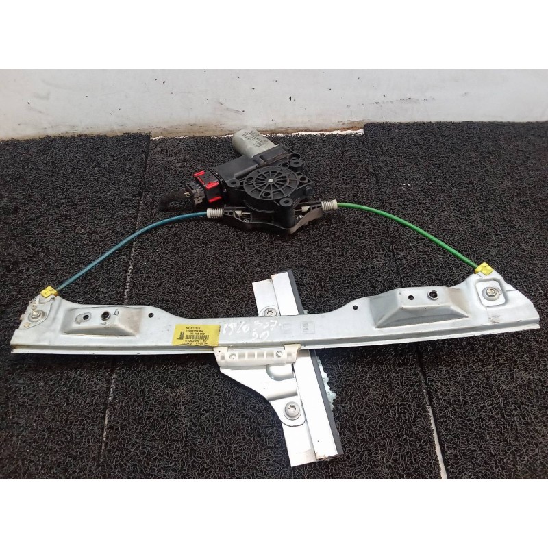 Recambio de elevalunas delantero derecho para opel corsa d cosmo referencia OEM IAM  541613212 