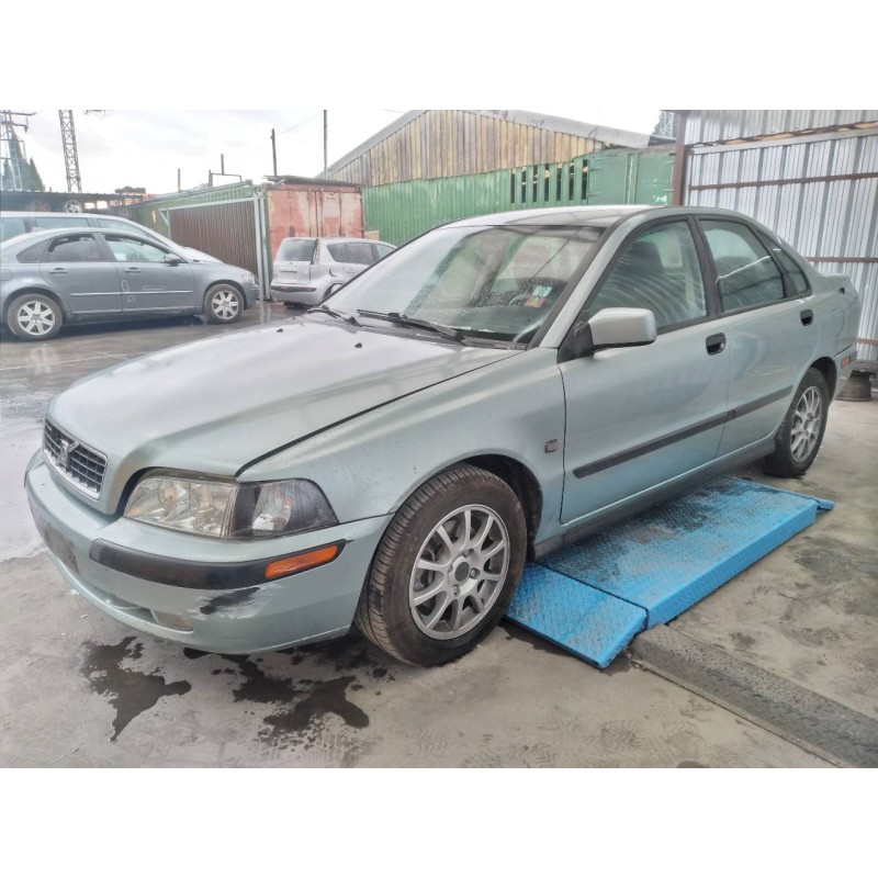 volvo s40 berlina del año 2003