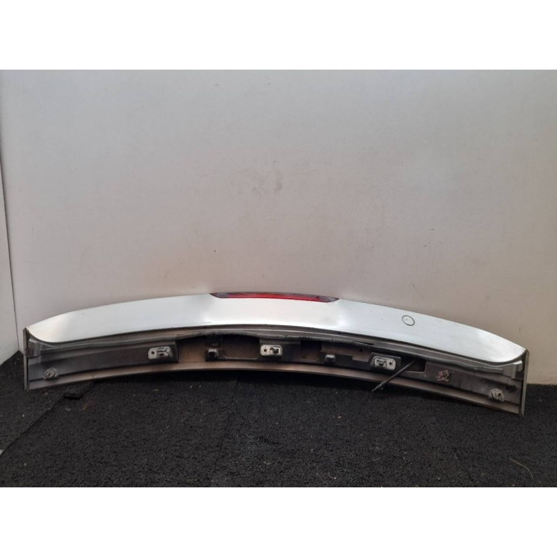 Recambio de aleron trasero para ford focus lim. (cb4) trend referencia OEM IAM 4M51A44210AL 3