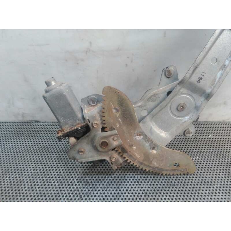 Recambio de elevalunas trasero izquierdo para kia carens 1.6 lx referencia OEM IAM 4