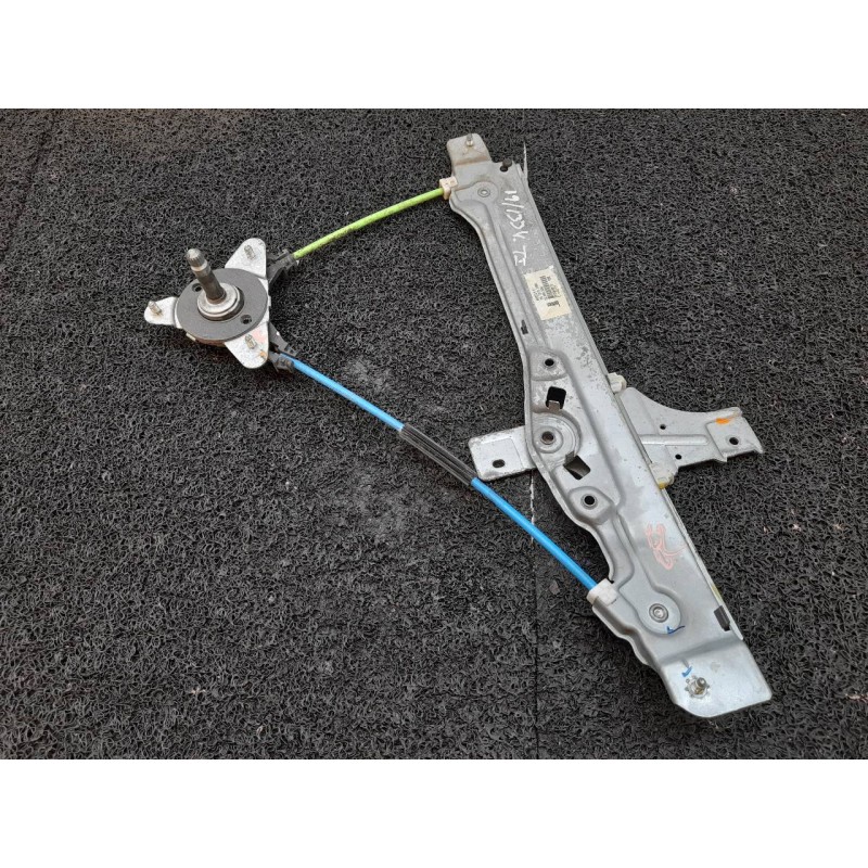 Recambio de elevalunas trasero izquierdo para peugeot 208 style referencia OEM IAM 9673153980  
