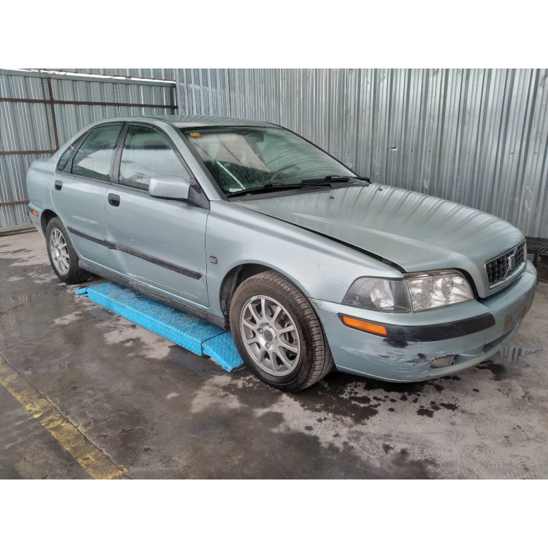 volvo s40 berlina del año 2003