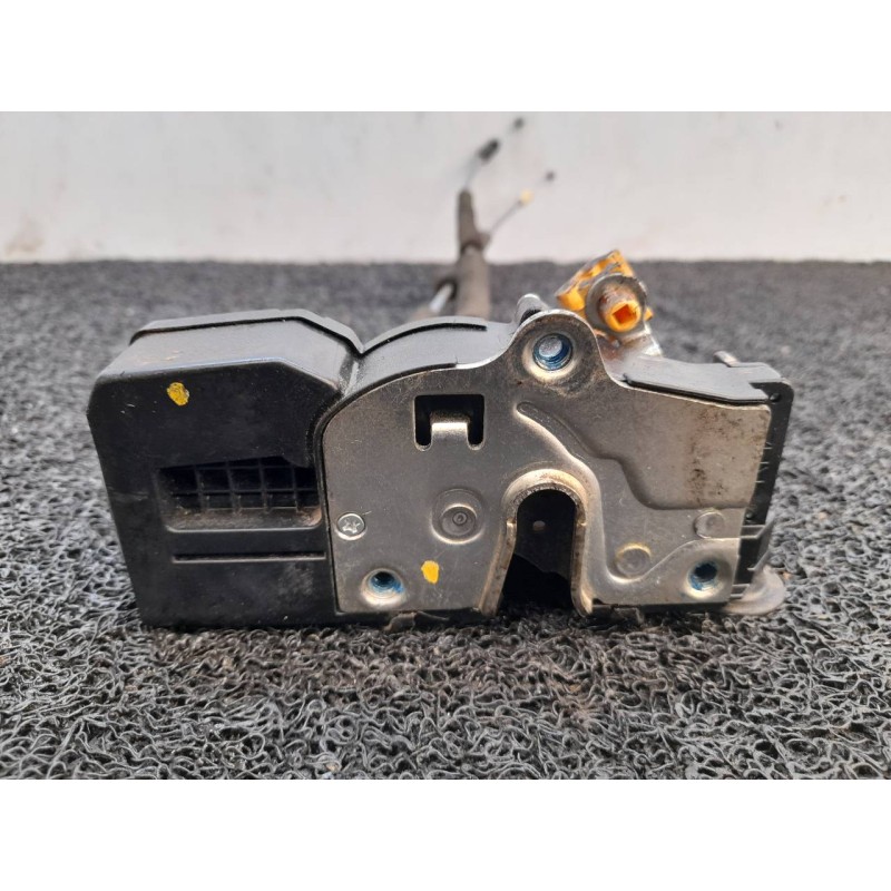 Recambio de cerradura puerta trasera derecha para chevrolet captiva 2.0 vcdi lt referencia OEM IAM - Gris 4