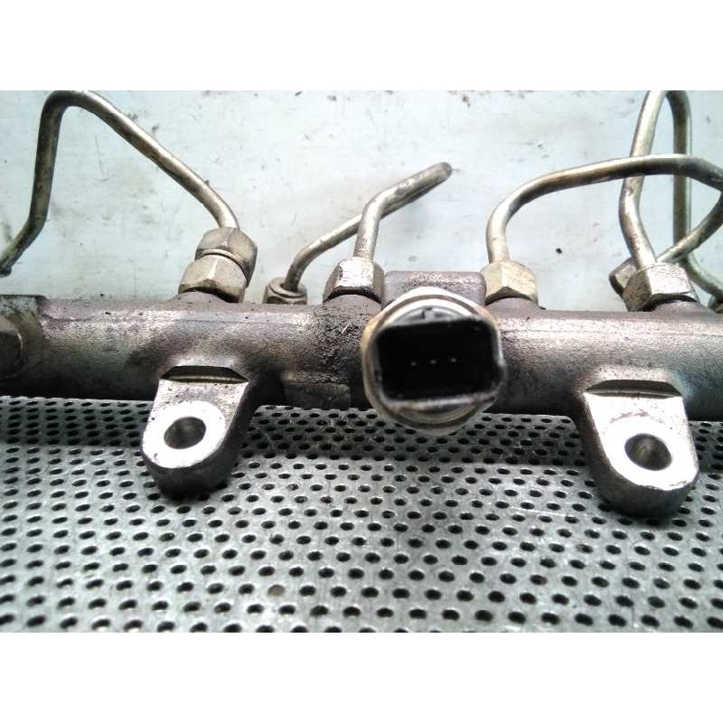 Recambio de rampa inyectora para renault megane ii familiar dynamique referencia OEM IAM 5WS40154 H8200296867 8200397346 4
