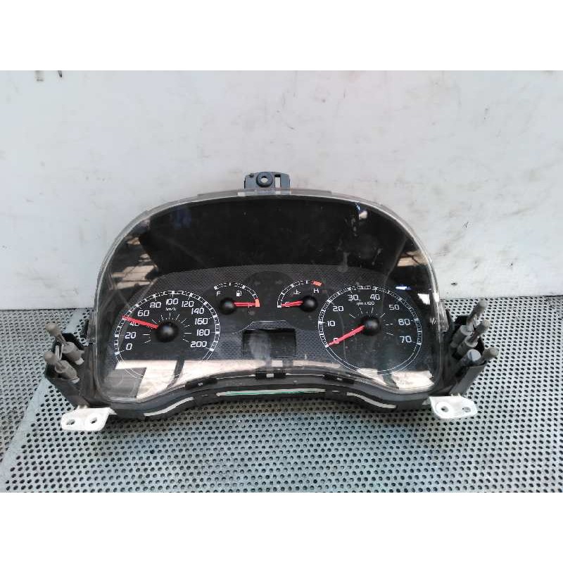 Recambio de cuadro instrumentos para fiat panda (169) 1.2 cat referencia OEM IAM 503000480700 51711237 C141