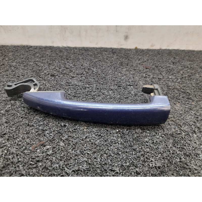 Recambio de maneta exterior delantera izquierda para peugeot 208 style referencia OEM IAM   