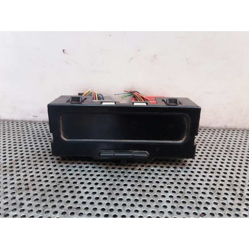 Recambio de pantalla multifuncion para renault kangoo (f/kc0) alize referencia OEM IAM P7700436307A  