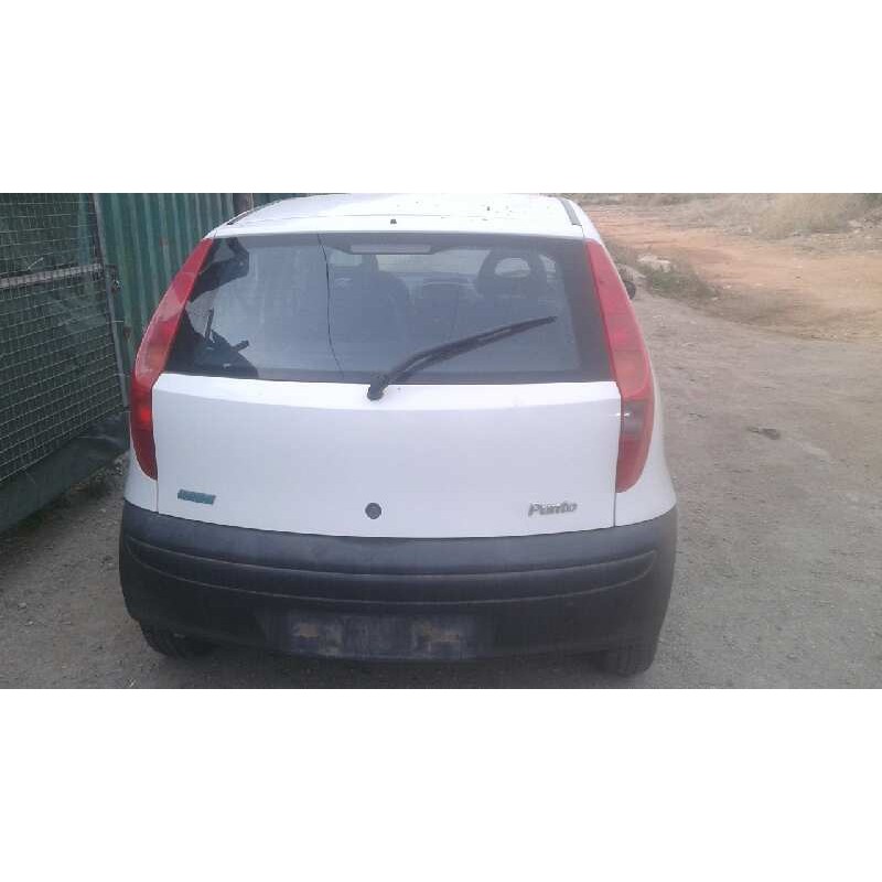 fiat punto berlina (188) del año 2000