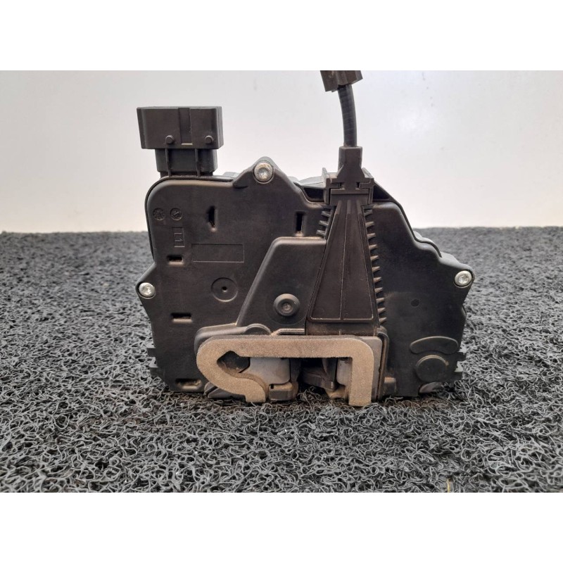 Recambio de cerradura puerta delantera izquierda para fiat grande punto (199) 1.9 multijet sport (01.2007) referencia OEM IAM 51