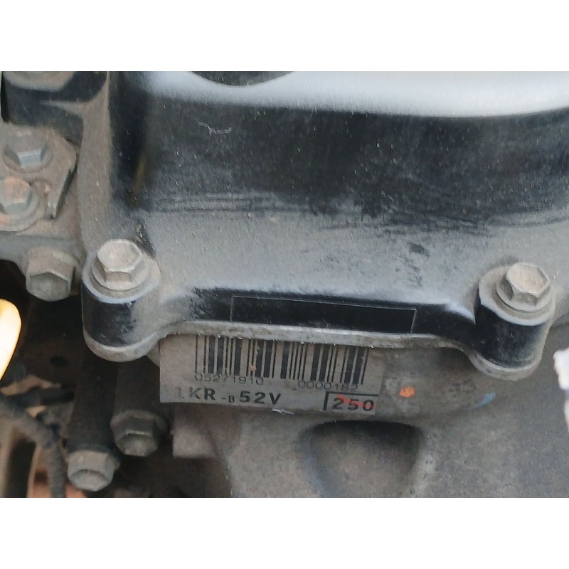 Recambio de motor completo para toyota aygo (_b1_) 1.0 (kgb10_) referencia OEM IAM - Blanco 2
