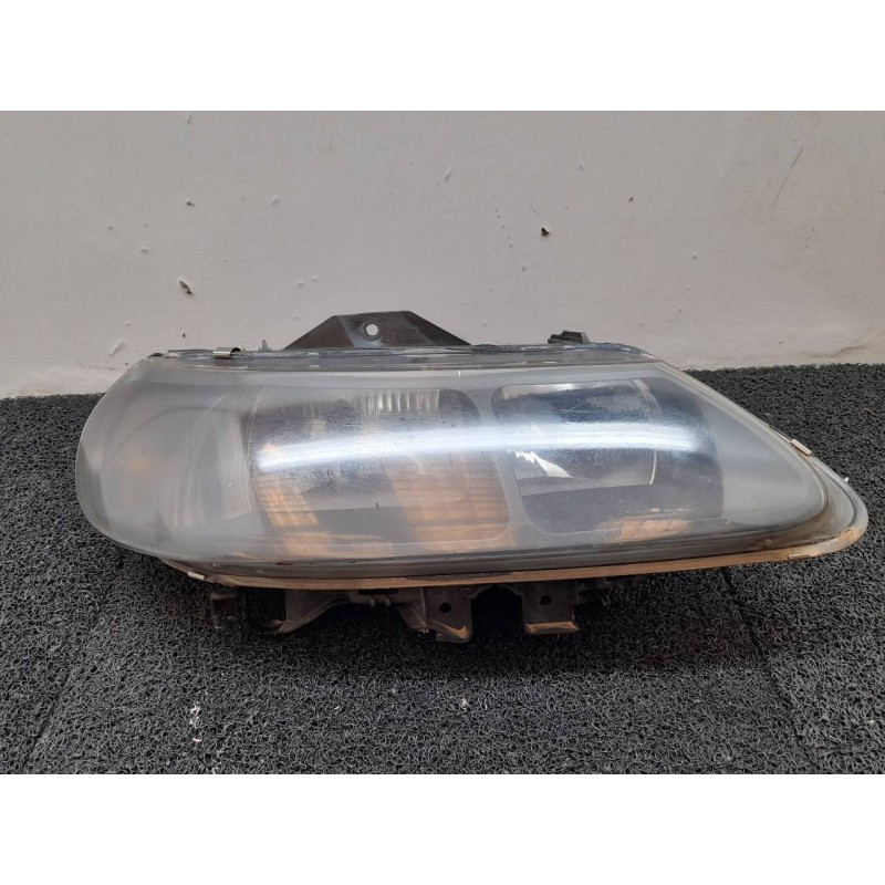Recambio de faro derecho para renault laguna (b56) 1.9 dci rt referencia OEM IAM 14942000R  HELLA