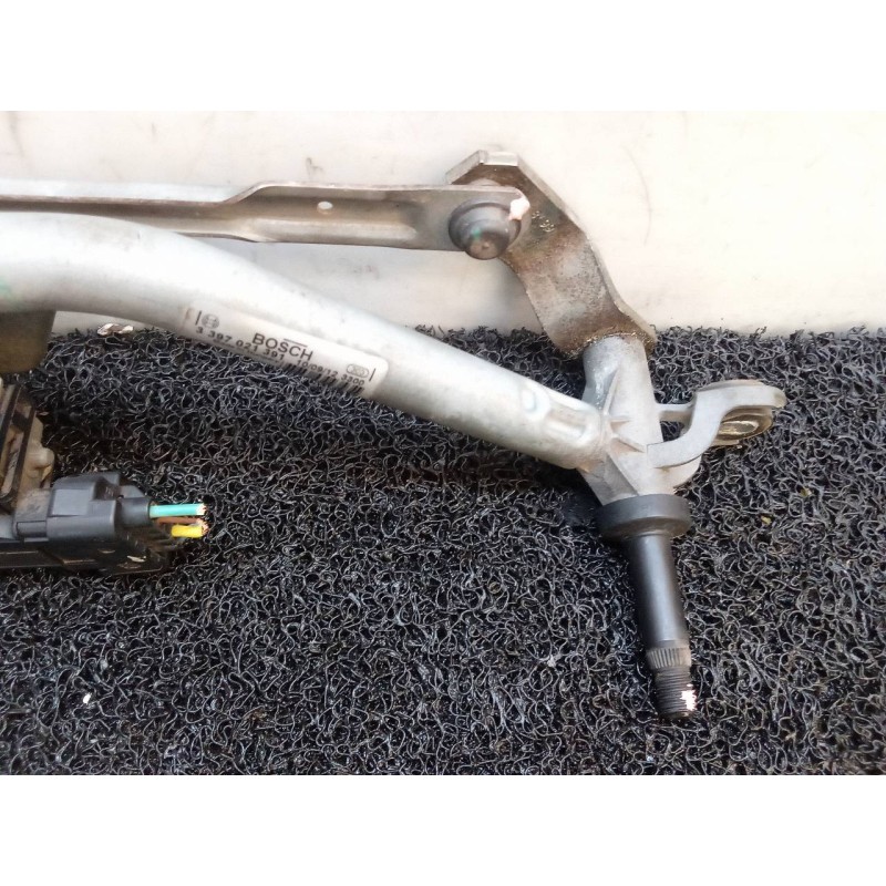 Recambio de motor limpia delantero para peugeot 208 style referencia OEM IAM 0390241540 3397021391 3