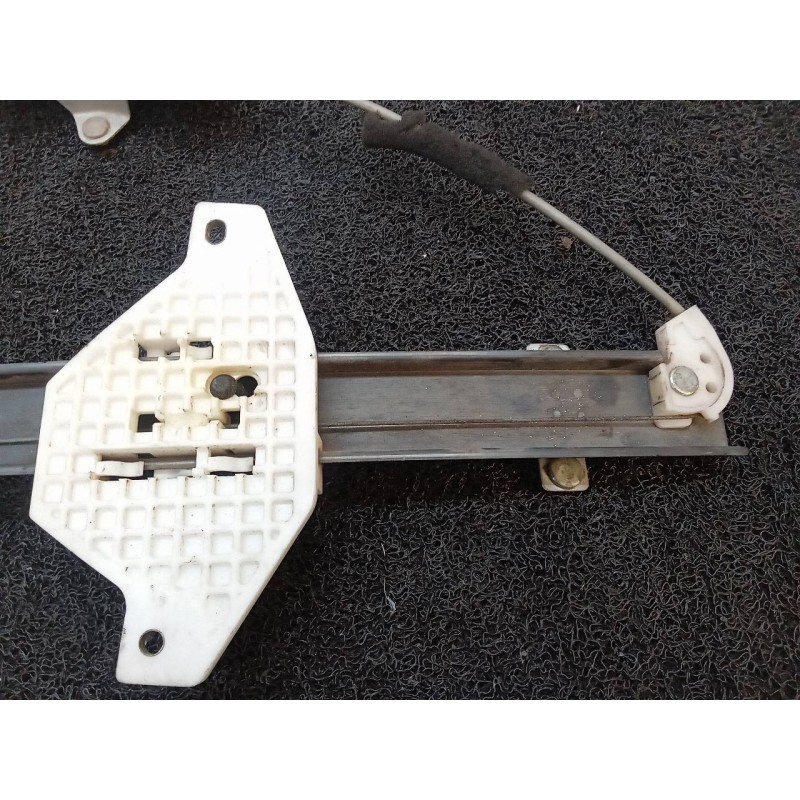 Recambio de elevalunas delantero derecho para chevrolet captiva 2.0 vcdi lt referencia OEM IAM 96627080 - Gris 5