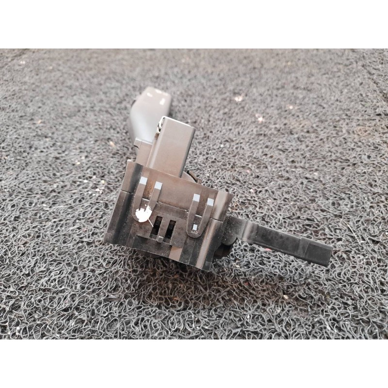 Recambio de mando limpia para seat altea (5p1) reference referencia OEM IAM 1K0953519A 4
